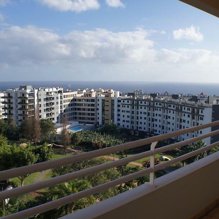 פונשל Luxury Apartment With Pool מראה חיצוני תמונה